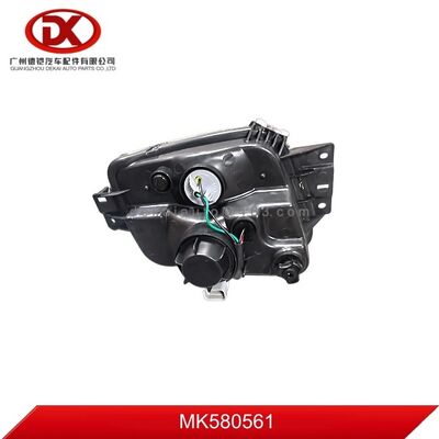Lâmpada de nevoeiro esquerda adequada para MITSUBISHI MK580561 03-5005L 035005L 214-2051L-UE
