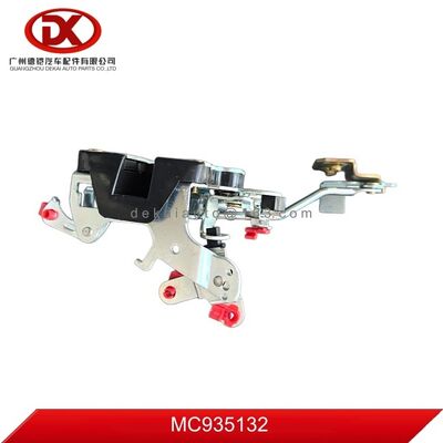 LATCH FR DOOR RH LH OEM MC935132 MC935099 para a MITSUBISHI