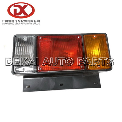 A lâmpada traseira do NPR 600P ISUZU Body Parts Truck Tail conduziu 8942574202