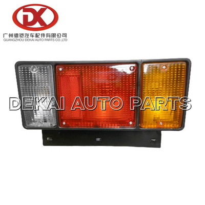 A lâmpada traseira do NPR 600P ISUZU Body Parts Truck Tail conduziu 8942574202