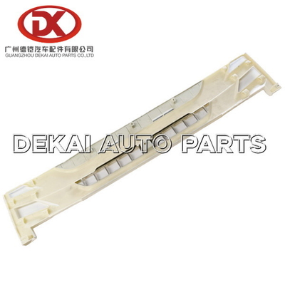 ISUZU Body Parts White Front grelha 8974289771 a grade NPR 75 L=133 NOVA