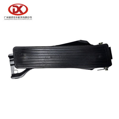 8978591000 8925512250 Isuzu NPR66 Pedal de gás Assy 8 97859100 0